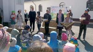 Воспитанники ВШ "Феникс" Михаило-Архангельского храма Иглино показали Пасхальный спектакль